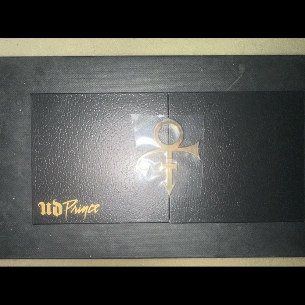 Urban Decay Prince U Got The Look Palette